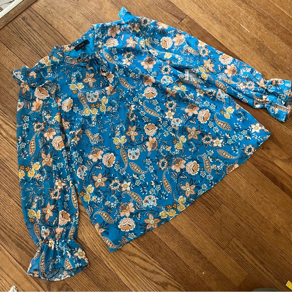 Eclair Long Sleeve Ruffle Floral Blouse Size Large